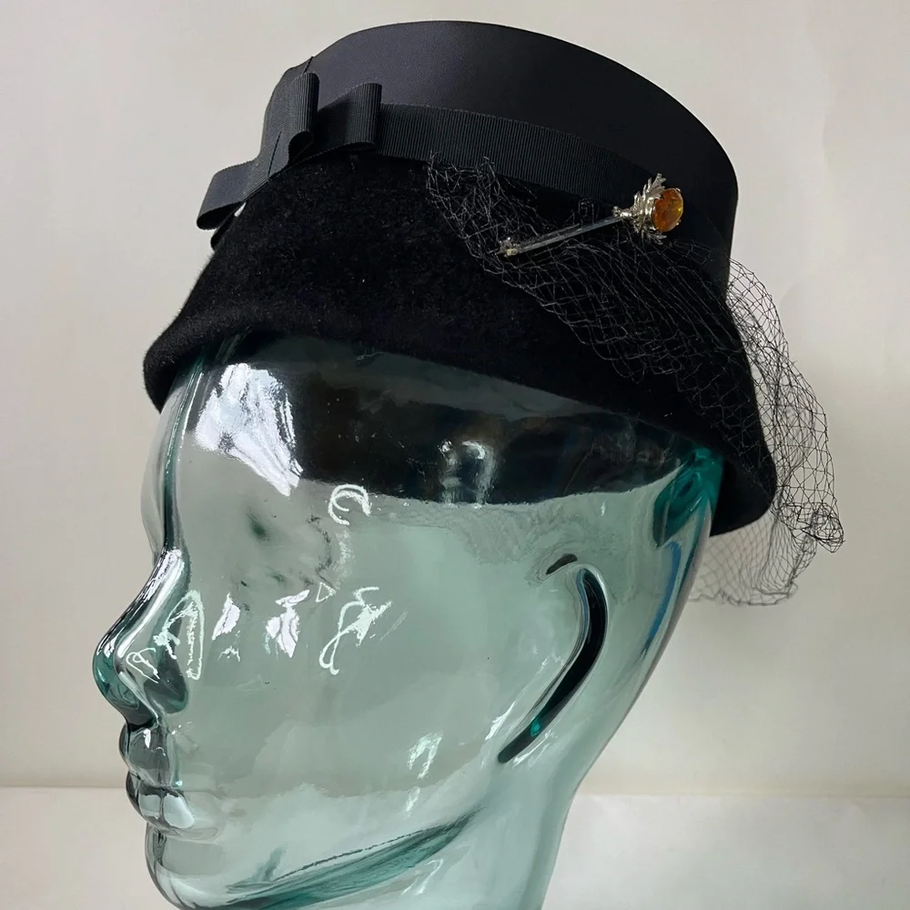 Vintage Peachbloom Velour Ladies Hat Union Made Size Medium Black with hatpin - Picture 4 of 15